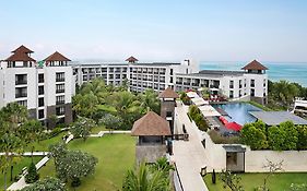 Pullman Bali Legian Beach